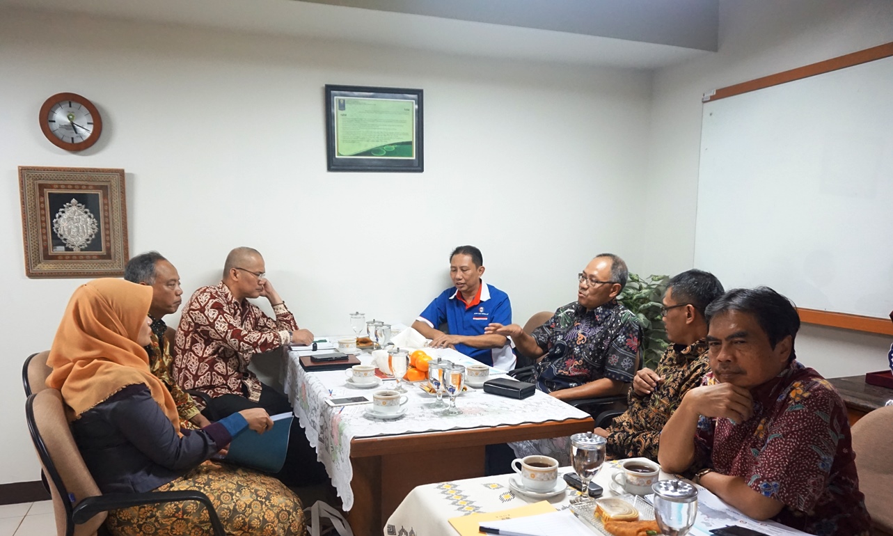BWI-KPJ Malaysia Jajaki Kerja Sama Wakaf Produktif di Bidang Kesehatan BWI-KPJ Malaysia Jajaki Kerja Sama Wakaf Produktif di Bidang Kesehatan