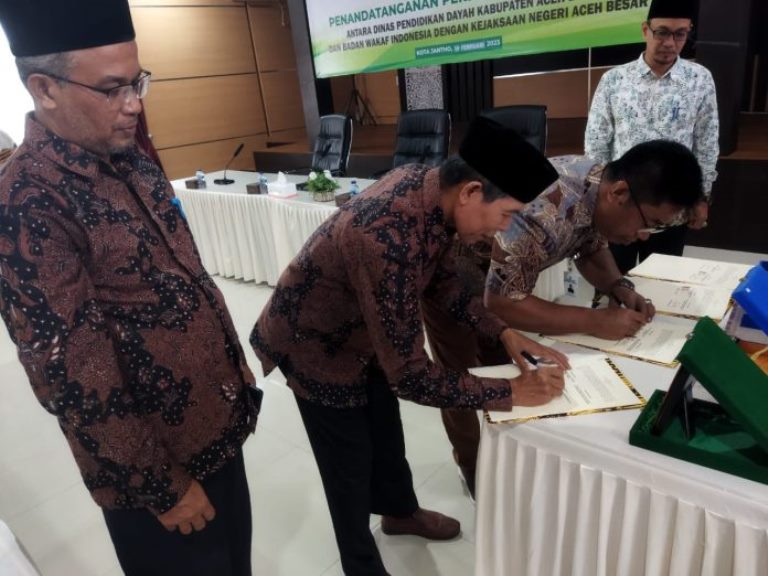 Upaya Lindungi aset Wakaf, BWI Provinsi Aceh Lakukan Kerjasama Dengan Kejaksaan Provinsi  - abes 696x522 1 - Upaya Lindungi aset Wakaf, BWI Provinsi Aceh Lakukan Kerjasama Dengan Kejaksaan Provinsi